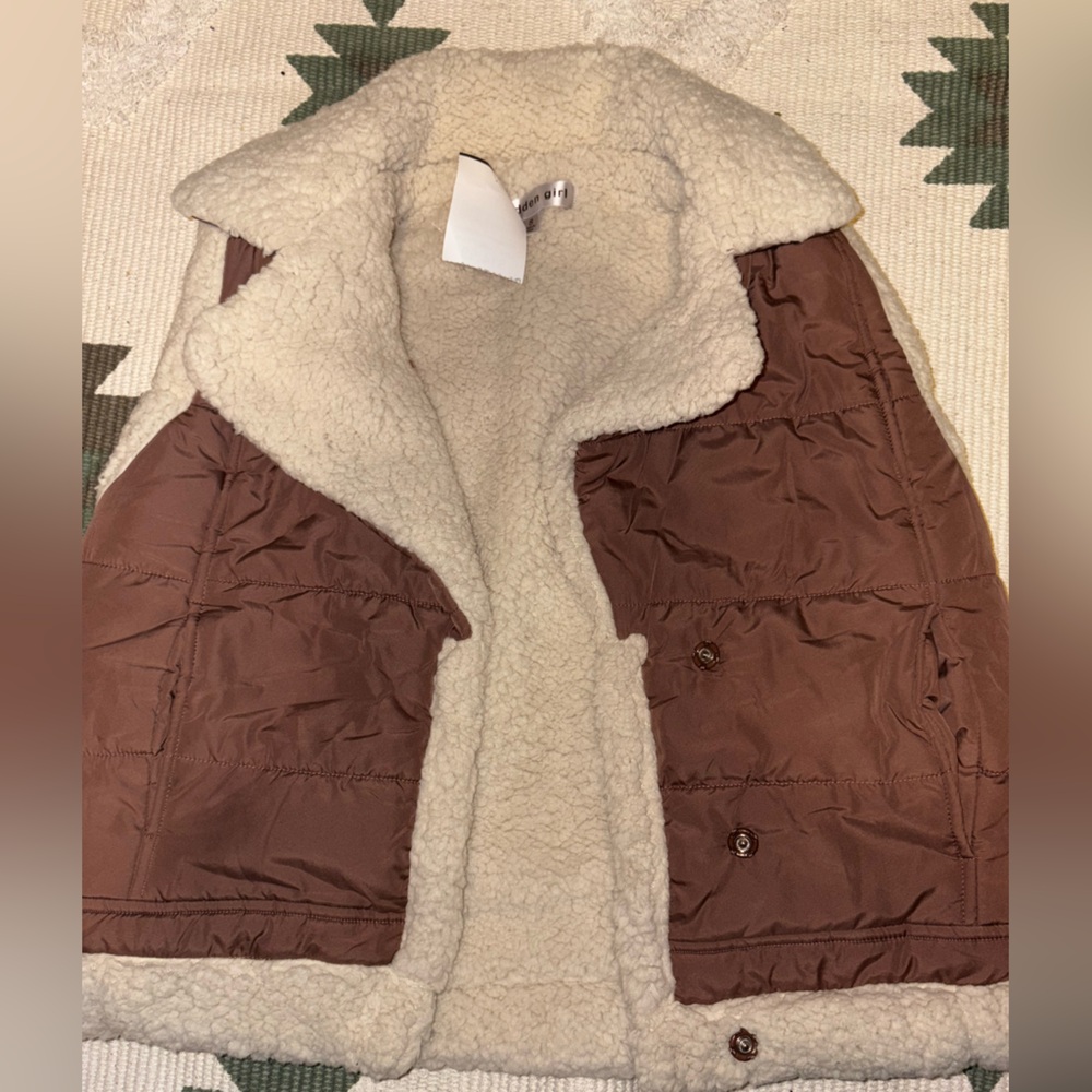 NWT Madden Girl Women's Puffer Vest
